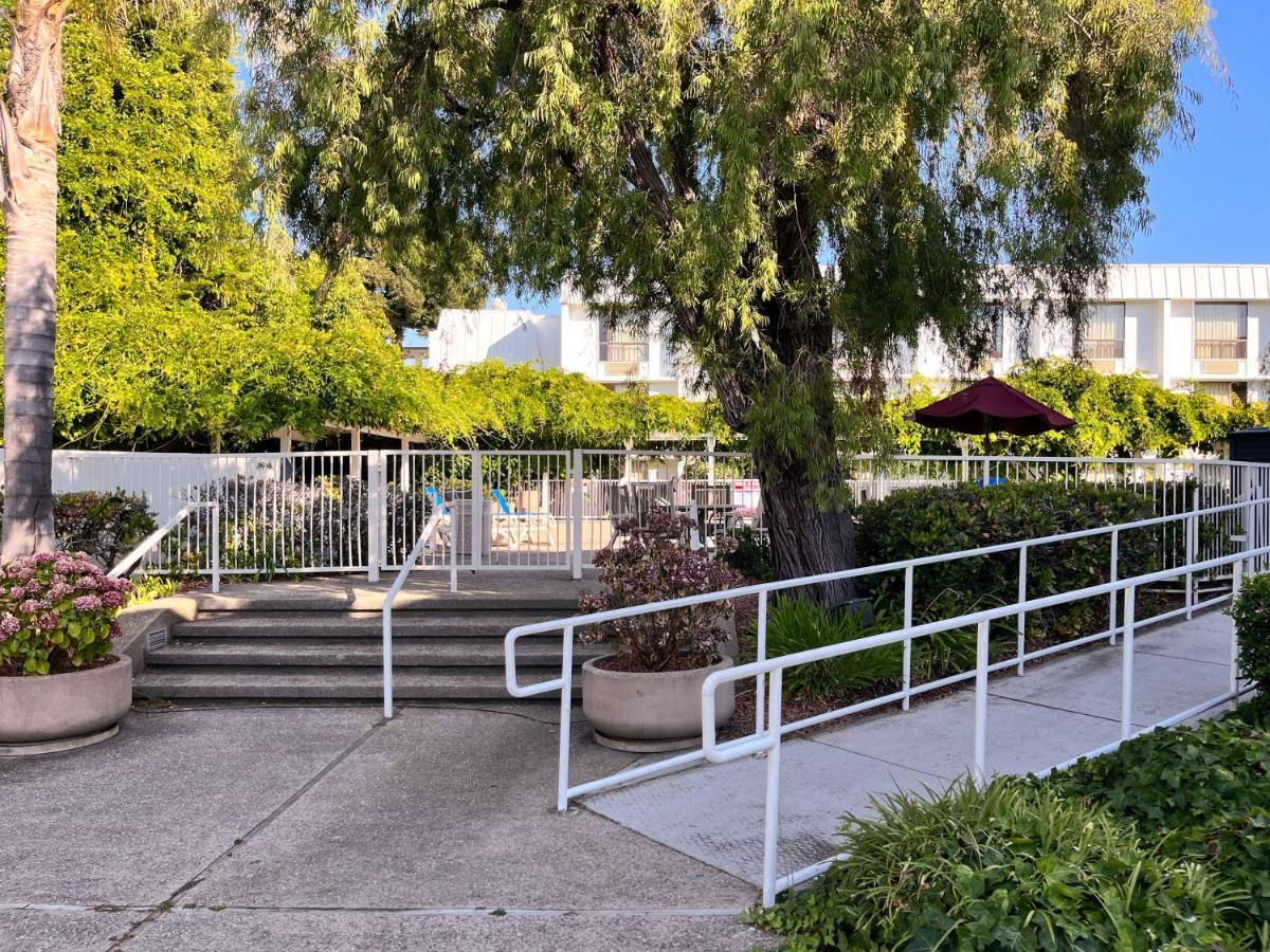 Studio 6 Belmont, Ca San Francisco Redwood エクステリア 写真